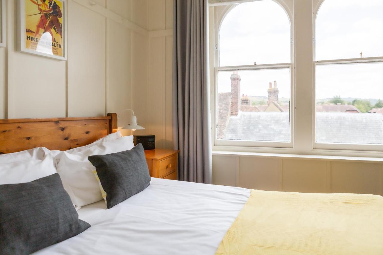 Bed and Breakfast The Kings Head Wye Esterno foto
