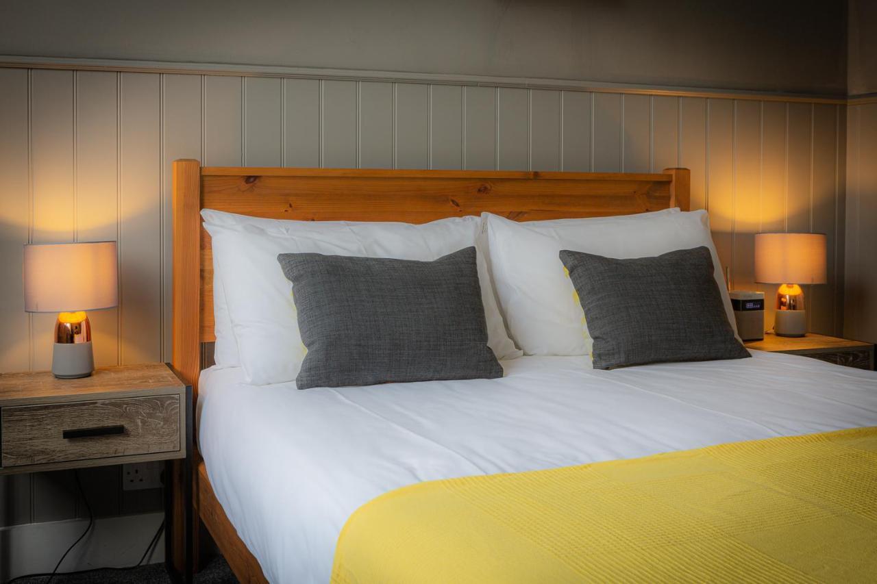 Bed and Breakfast The Kings Head Wye Esterno foto