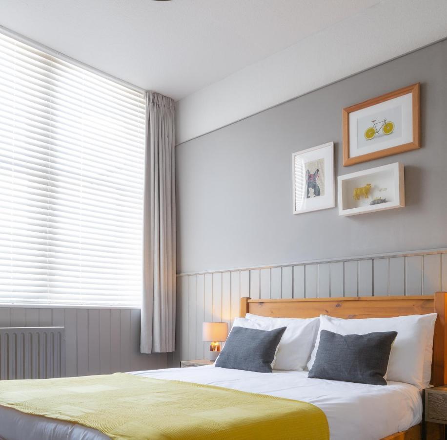 Bed and Breakfast The Kings Head Wye Esterno foto