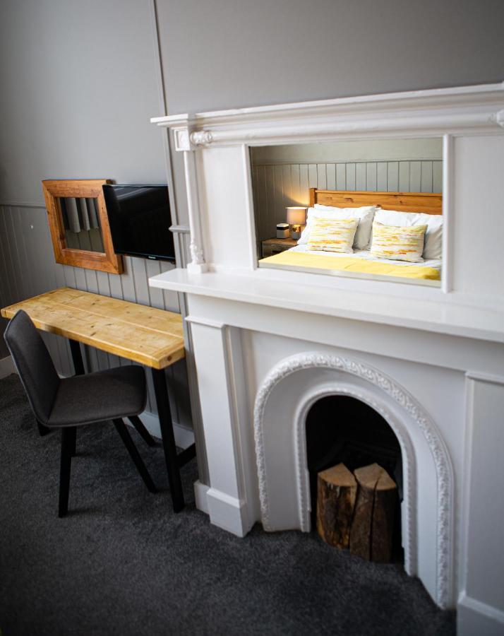 Bed and Breakfast The Kings Head Wye Esterno foto