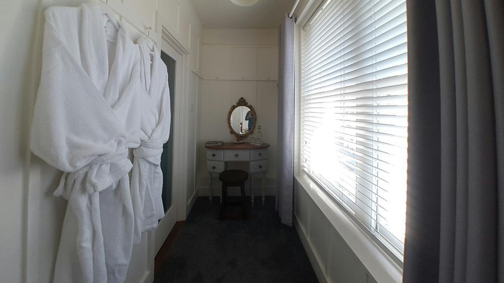 Bed and Breakfast The Kings Head Wye Esterno foto