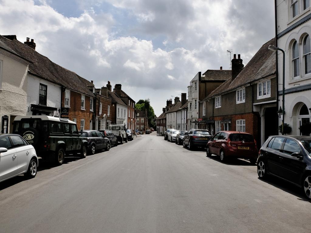 Bed and Breakfast The Kings Head Wye Esterno foto