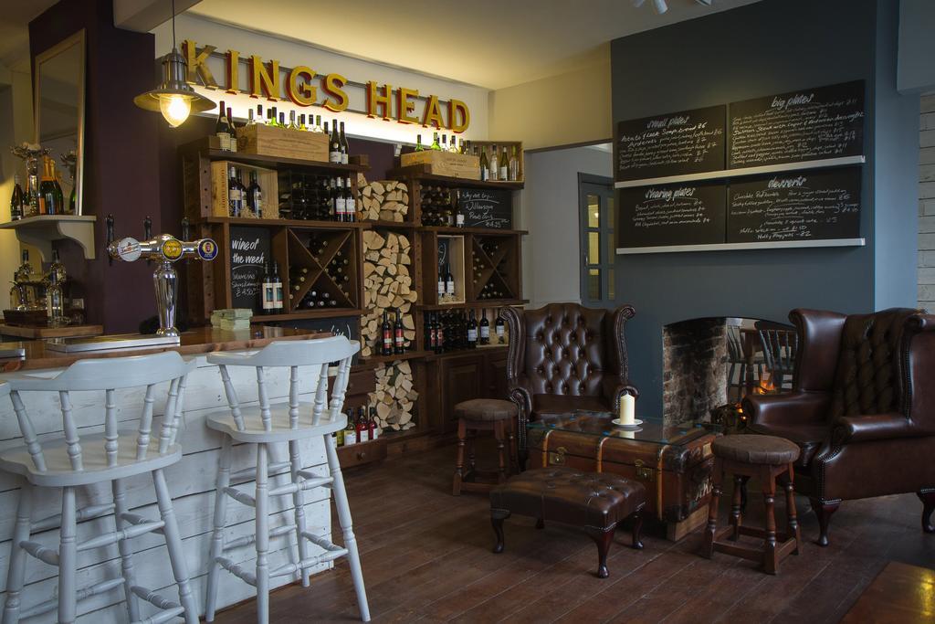 Bed and Breakfast The Kings Head Wye Esterno foto